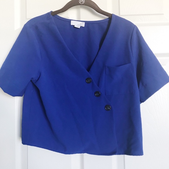 Ten Sixty Sherman Blue front Button Crop Top - Picture 2 of 6